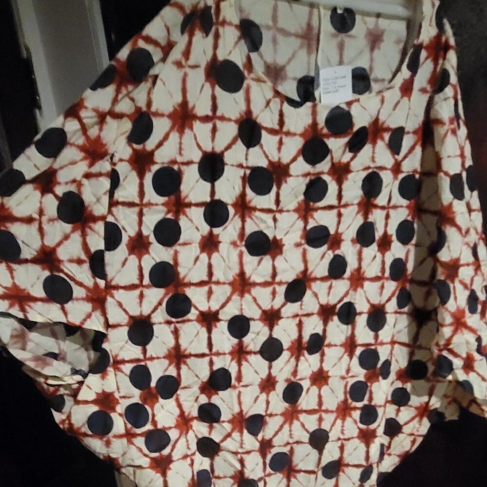 SIMPLE wide short sleeve patterned top NWT